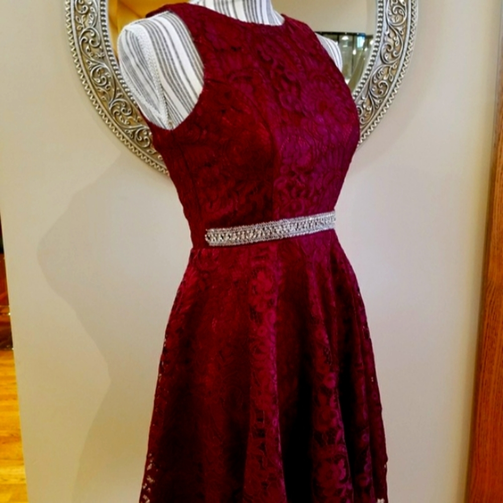 Maniju Burgundy Silver Bead Eyelet Prom Dress - Picture 3 of 8